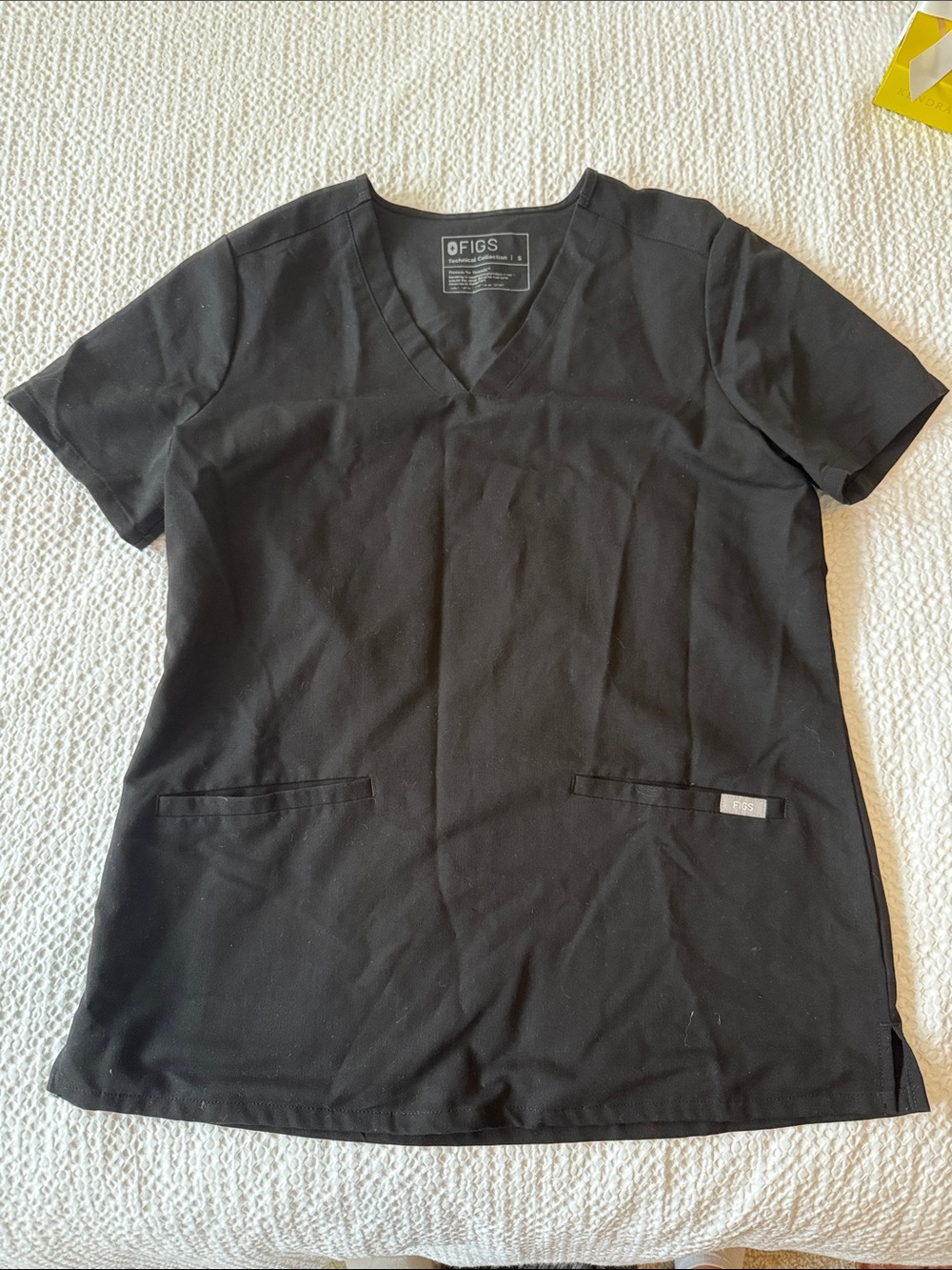 Figs Black V-Neck 3 pocket Scrub Top